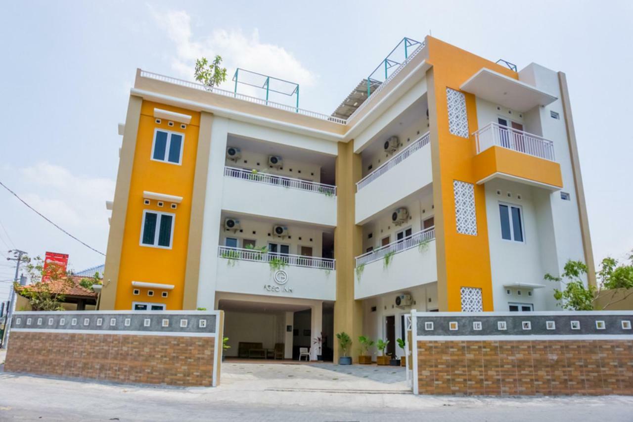 Reddoorz Syariah Near Taman Pelangi Monjali Melati Exterior foto